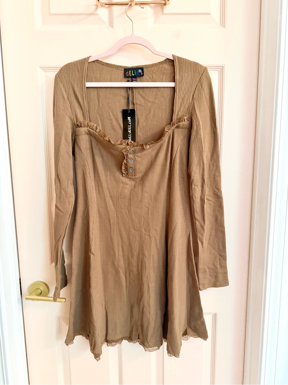 NWT brown Delia’s dress